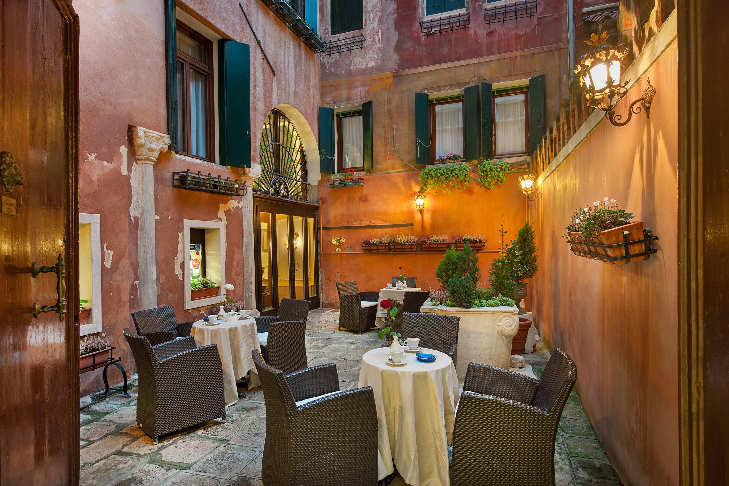 Hotel San Cassiano Ca'Favretto Венеция Екстериор снимка