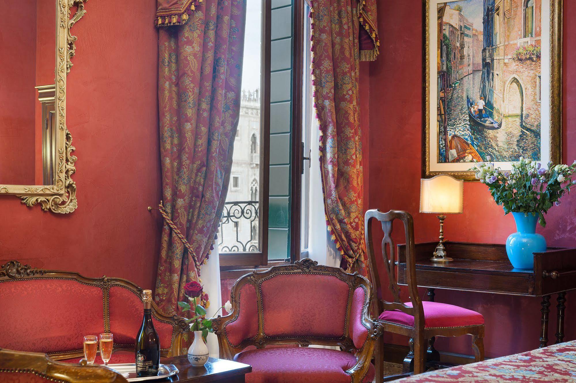 Hotel San Cassiano Ca'Favretto Венеция Екстериор снимка